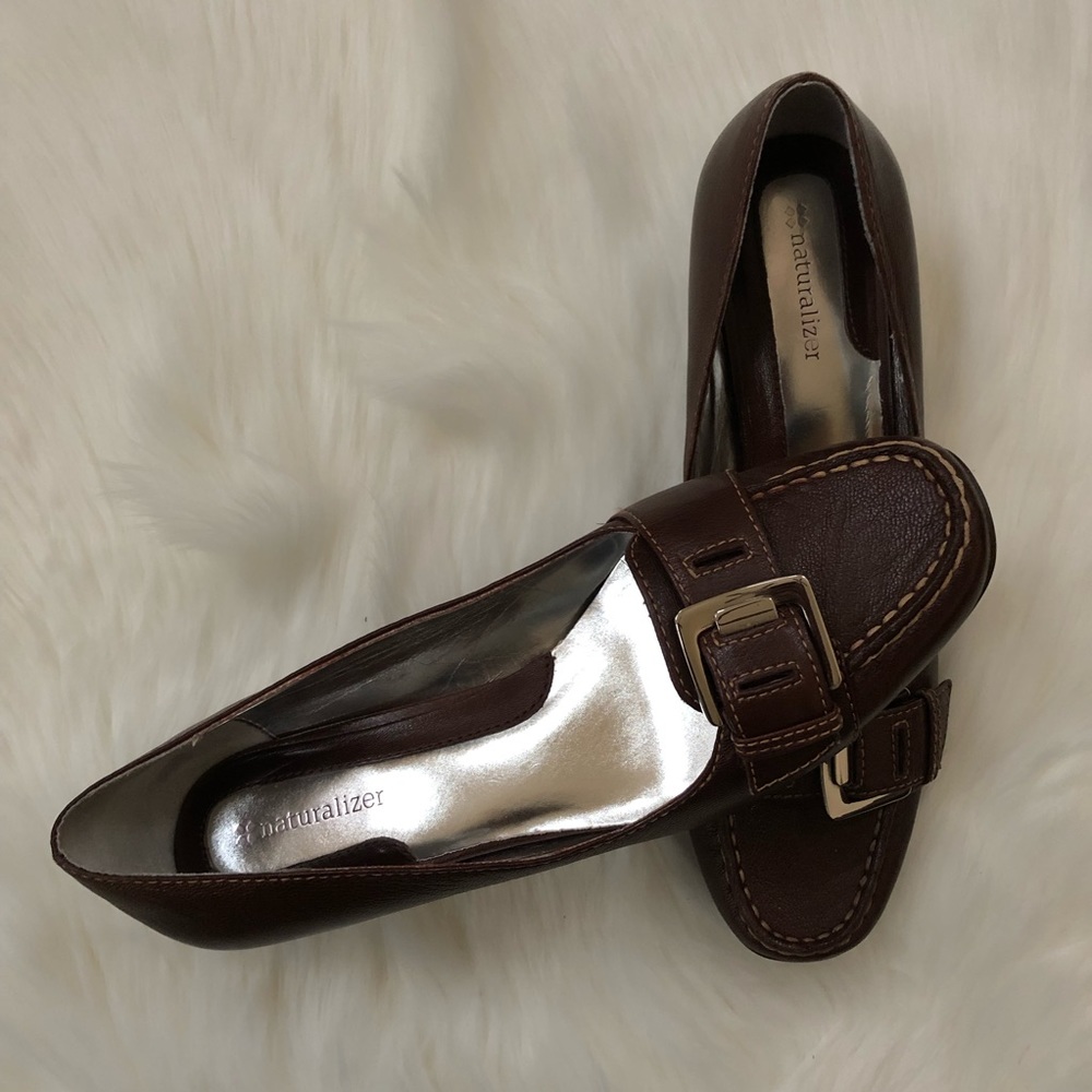 Naturalizer Womens Brown Slip On Sandals Size 8.5M